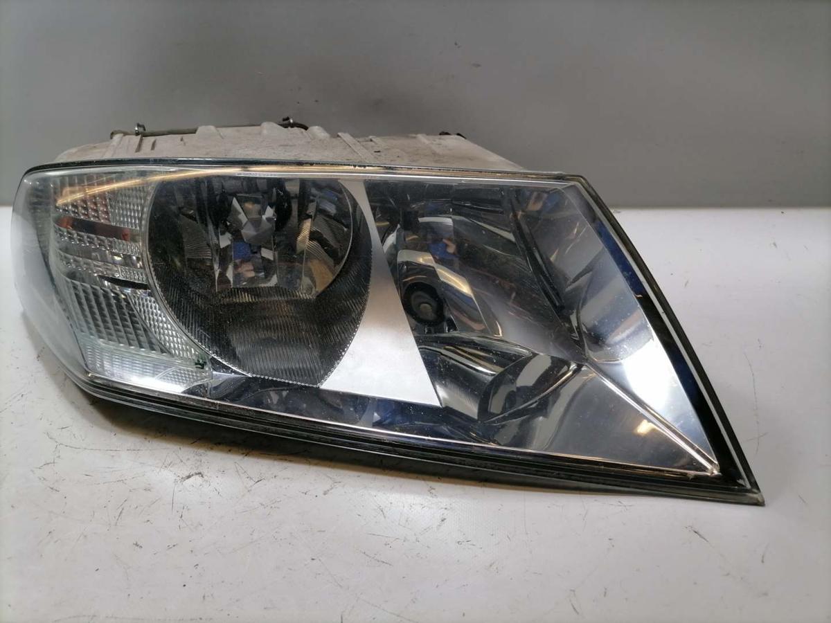 Skoda Octavia 2 original Scheinwerfer vorn rechts Halogen Bj.2005
